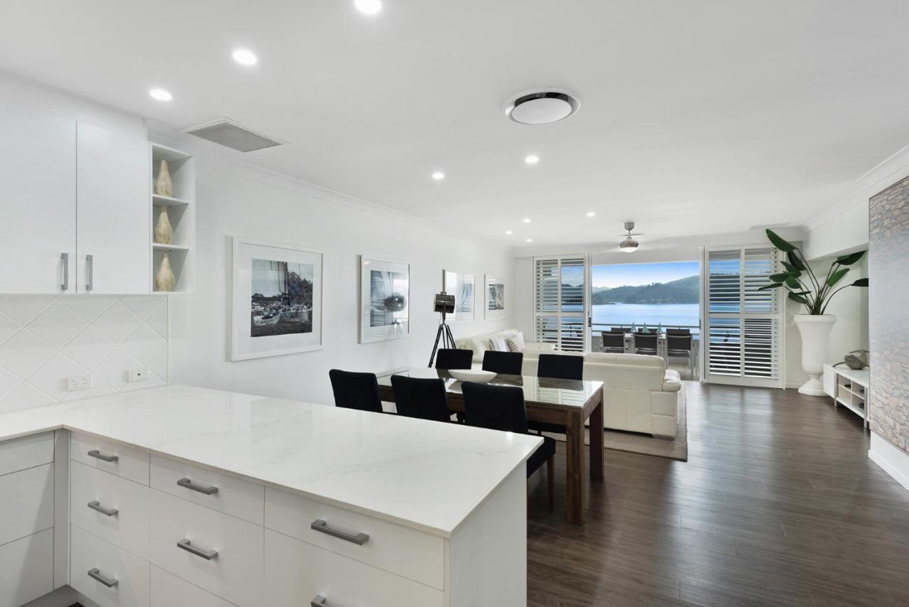 Apartment Frangipani Beachfront 202 On By Hamorent Hamilton Island