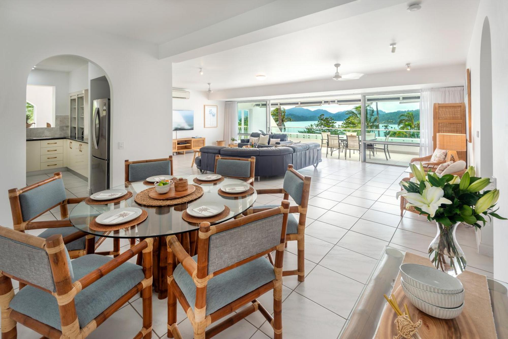 Apartamento Bella Vista East 4 Oceanview, Golf Buggy, Valet Service & Shared Pool Hamilton Island