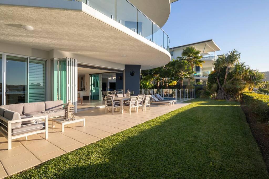 Pavillions 17 Waterfront With Private Pool And Buggy Apartamento