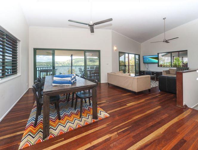Villa Casuarina Cove