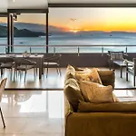 Edge Apartments On Hamilton Island By Hiha