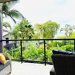 Ocean View Island 2-Bedroom Townhouse Buggy Valet Service Extra Queen Air Bed