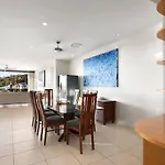 Pavillions 17 Waterfront With Private Pool And Buggy