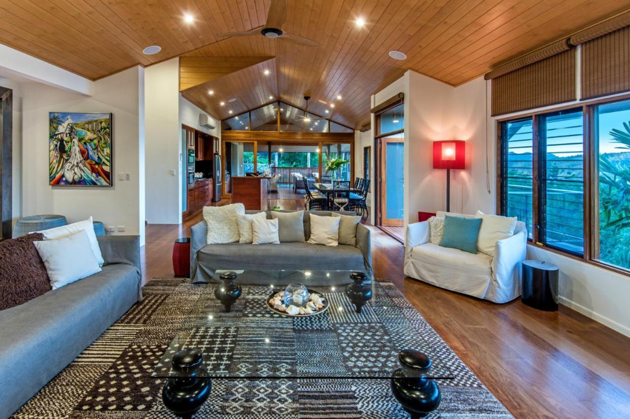 Iluka Ocean Haven: Luxury With Infinity Pool And Golf Buggies Hamilton Island