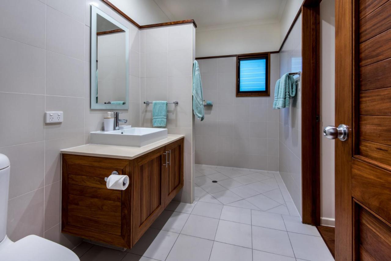 Iluka Ocean Haven: Luxury With Infinity Pool And Golf Buggies Hamilton Island