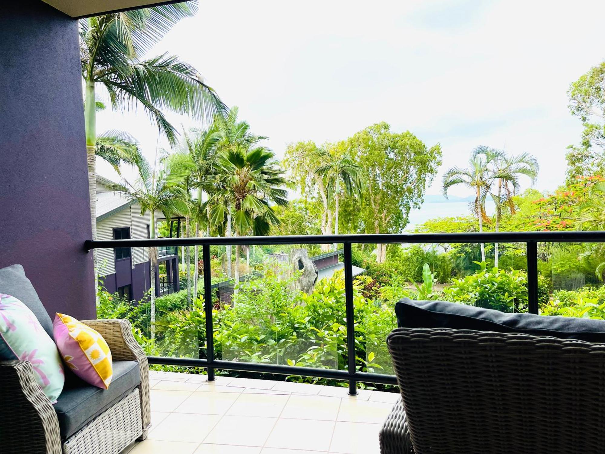 Ocean View Island 2-bedroom Townhouse Buggy Valet Service Extra Queen Air Bed * Hamilton Island