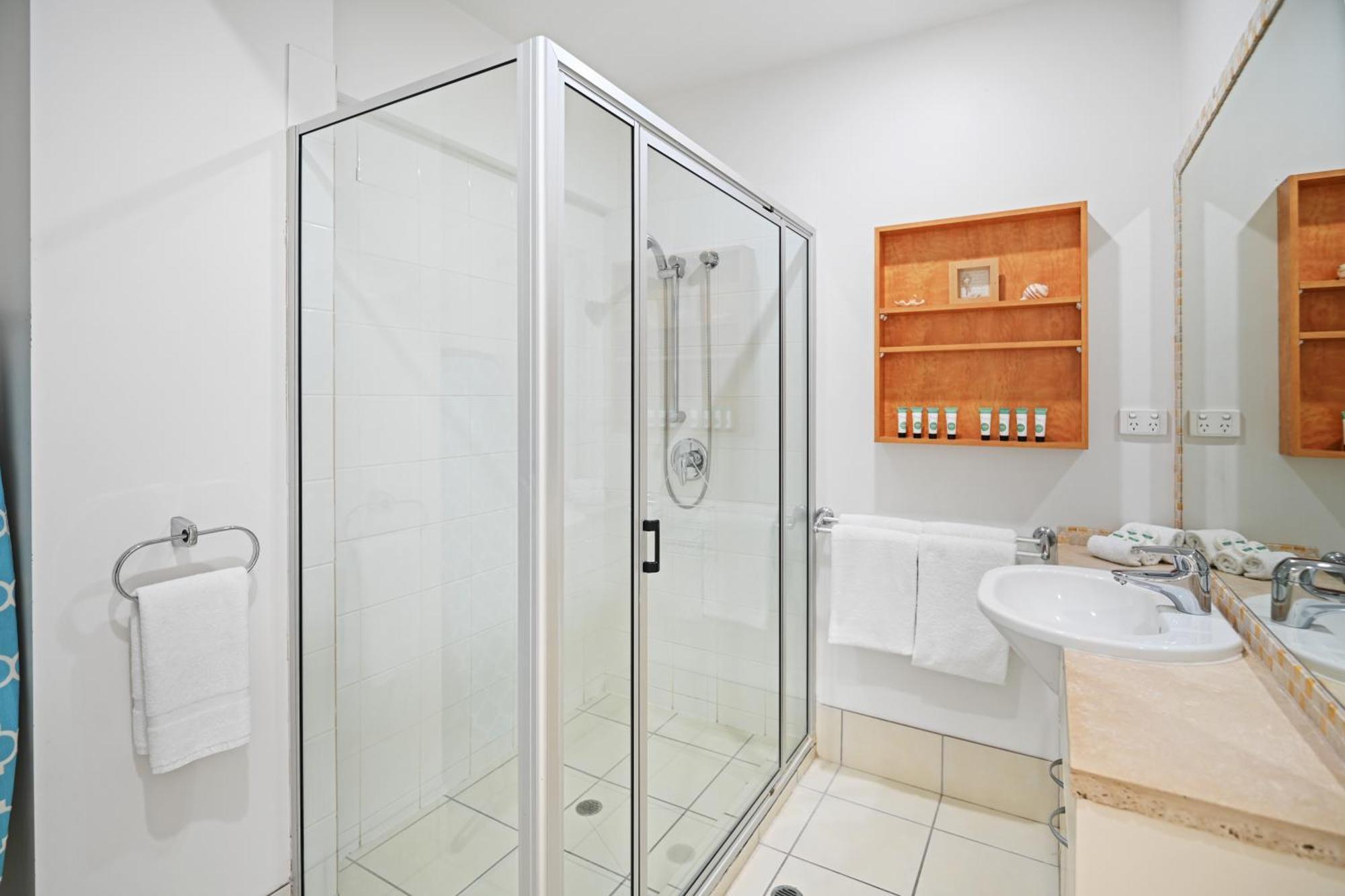 Ocean View Villas Aparthotel 4*