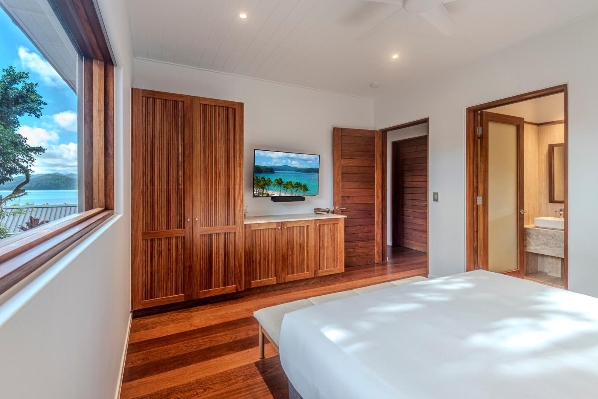 Papillon On By Hiha Hamilton Island