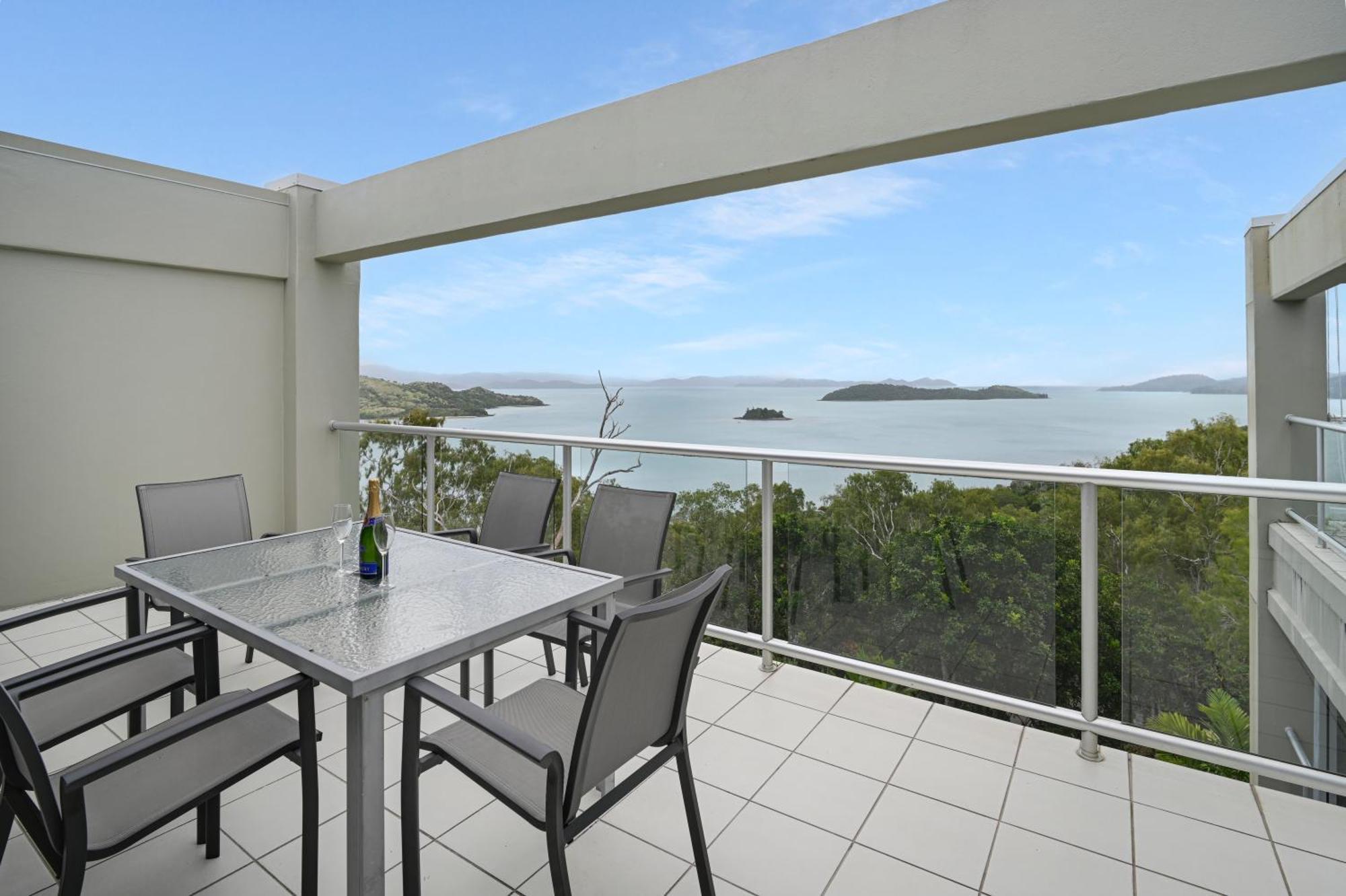 Aparthotel Ocean View Villas 4*